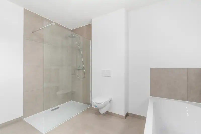 Instapklare nieuwbouwwoning in Serskamp foto 12