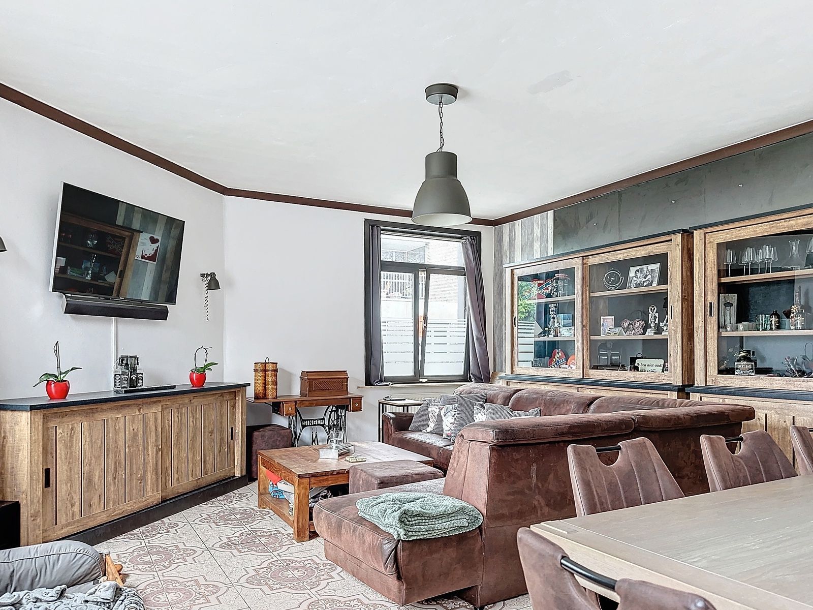 Woning met zeven (7 !!) volwaardige slaapkamers foto 20
