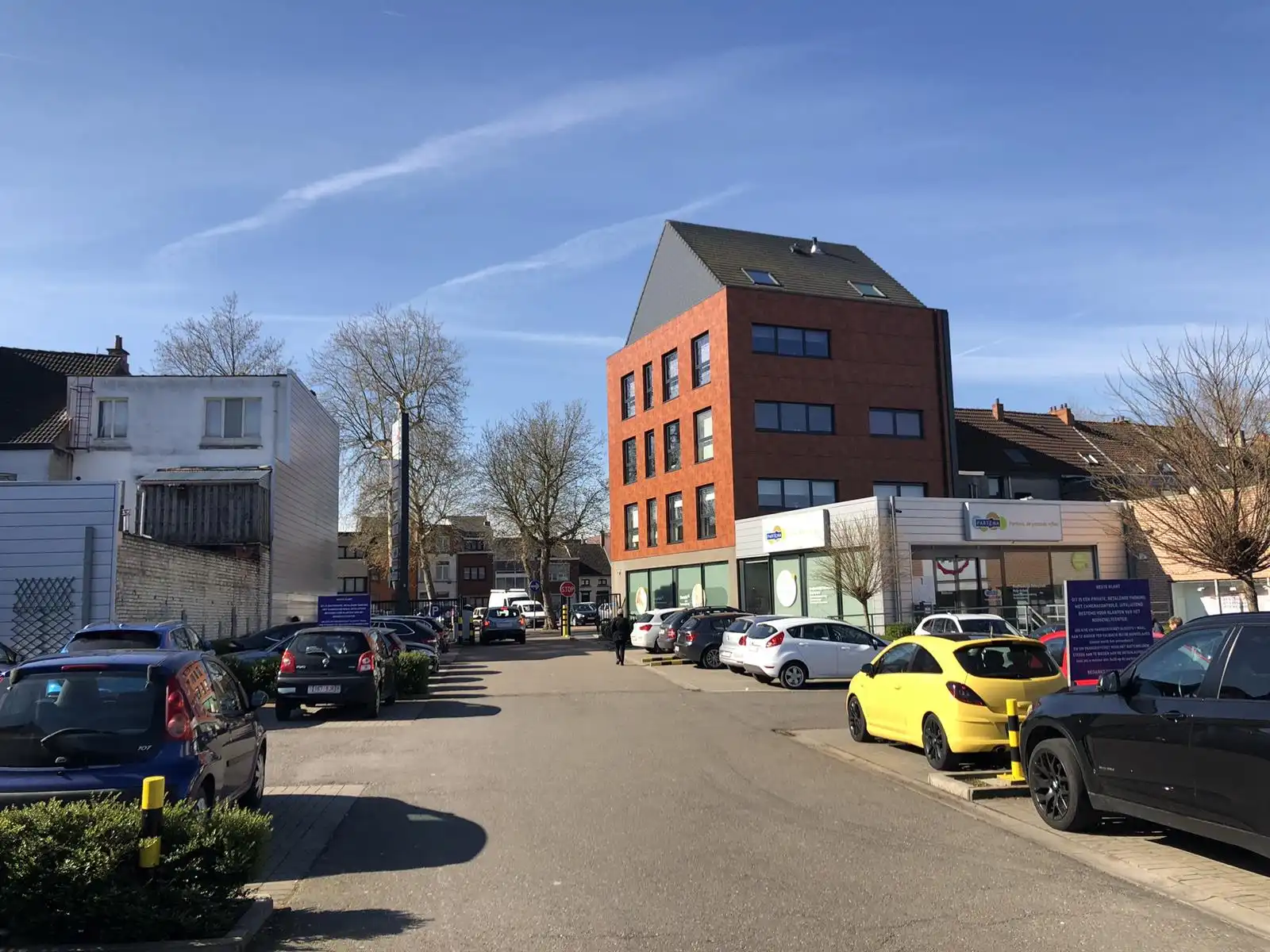 Handelspand (800 m²) te huur – Rooseveltcenter Vilvoorde foto 8