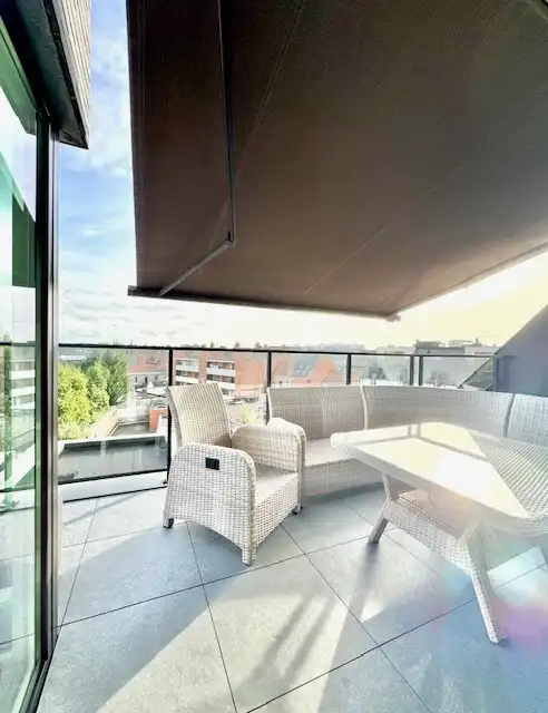 PENTHOUSE MET 2 TERASSEN & GROTE GARAGE foto 7