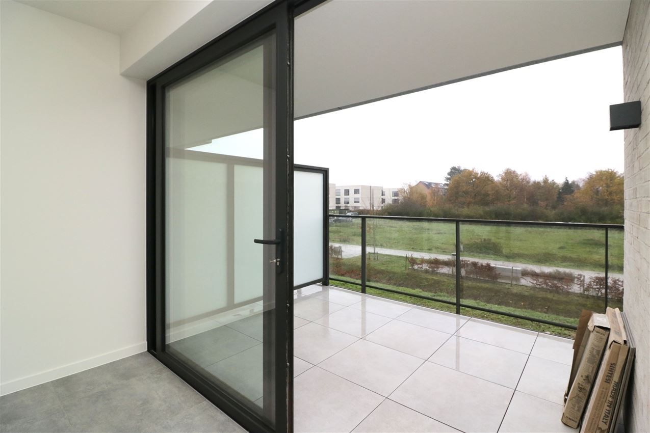 Nieuwbouwapp. met twee slpk, zuidterras op een gunstige ligging foto 11