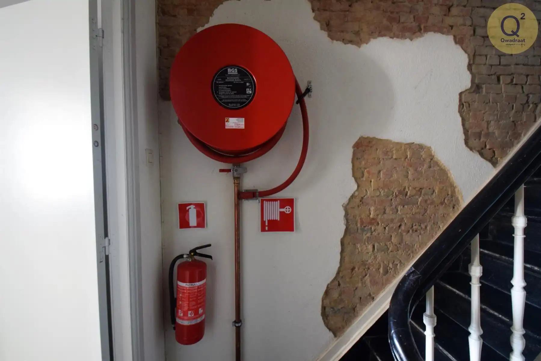 Riant opbrengsteigendom met handelspand op de Bredabaan te Merksem foto 20