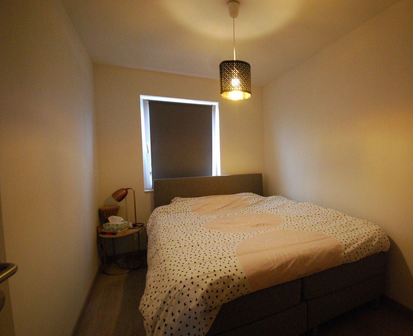 Recente woning in rustige buurt met 3 slaapkamers, zuidgerichte tuin en carport in Heule foto 7