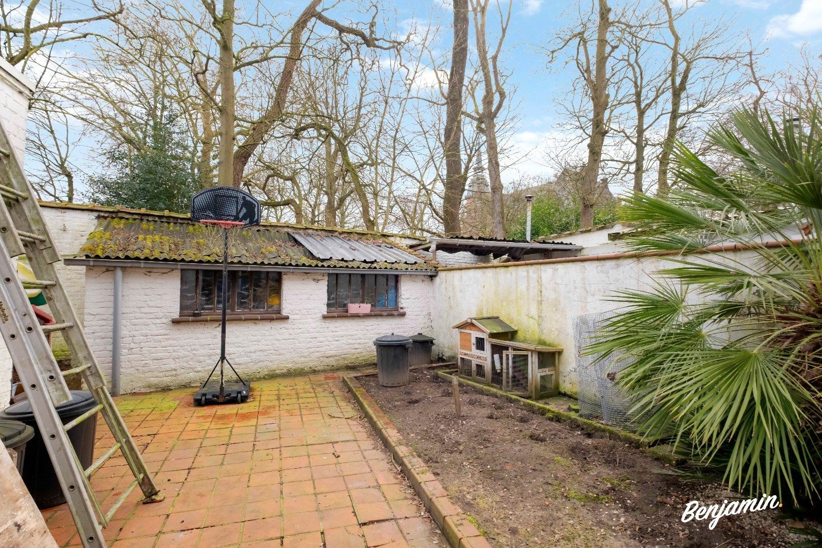 Rijwoning met 2 slaapkamers, zonnige tuin en inpandige garage in Stasegem  foto 7