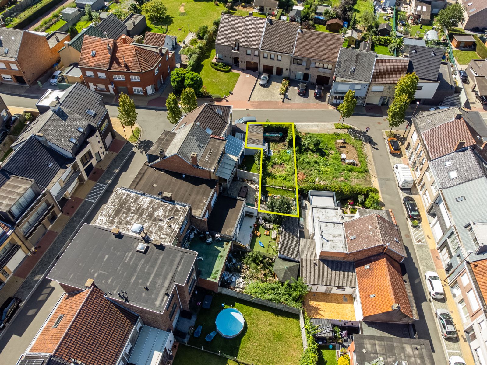 Bouwgrond voor gesloten bebouwing op rustige locatie foto 6