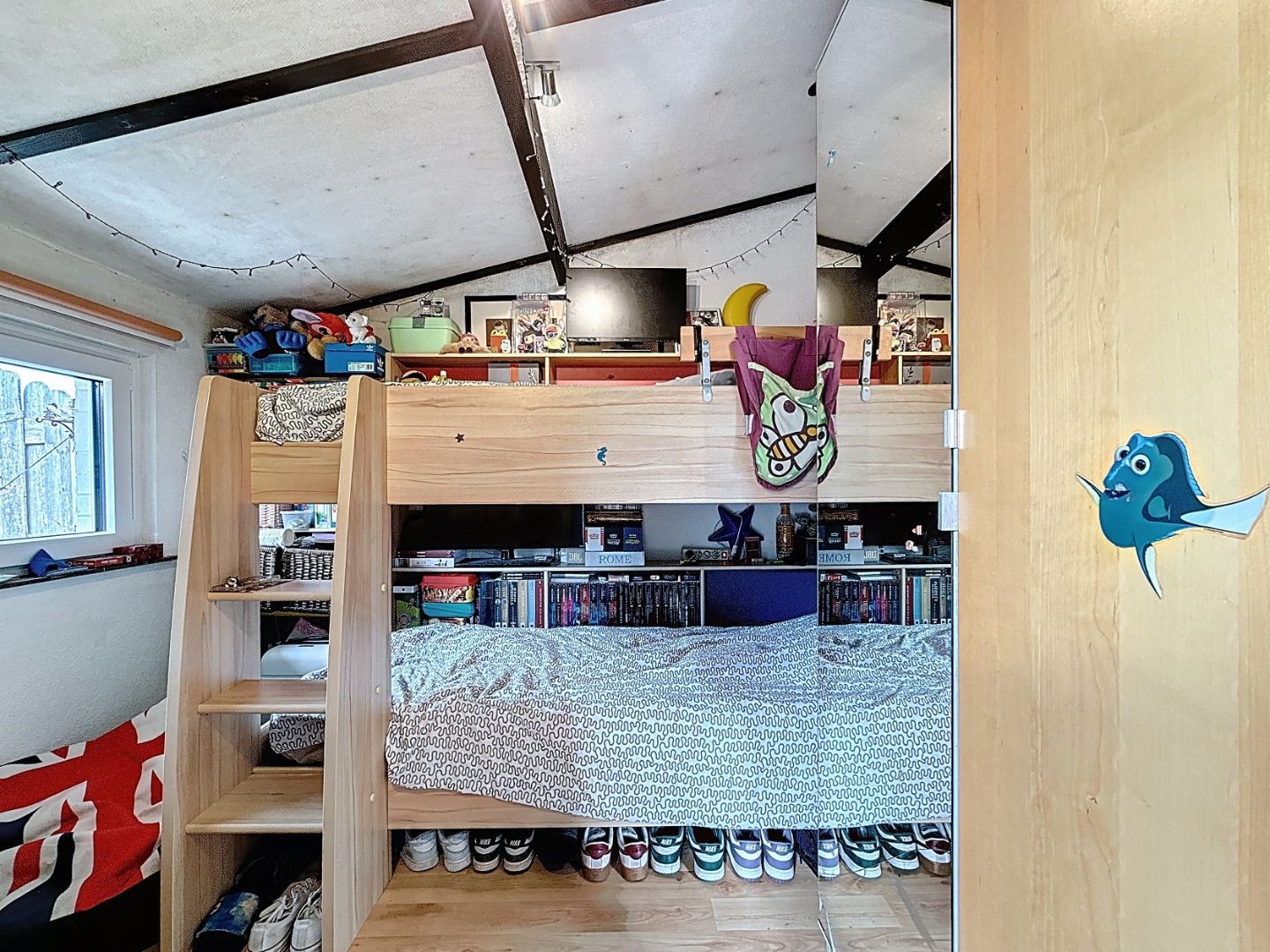 Vakantiewoning met parking en garage nabij zee & duinen foto 6