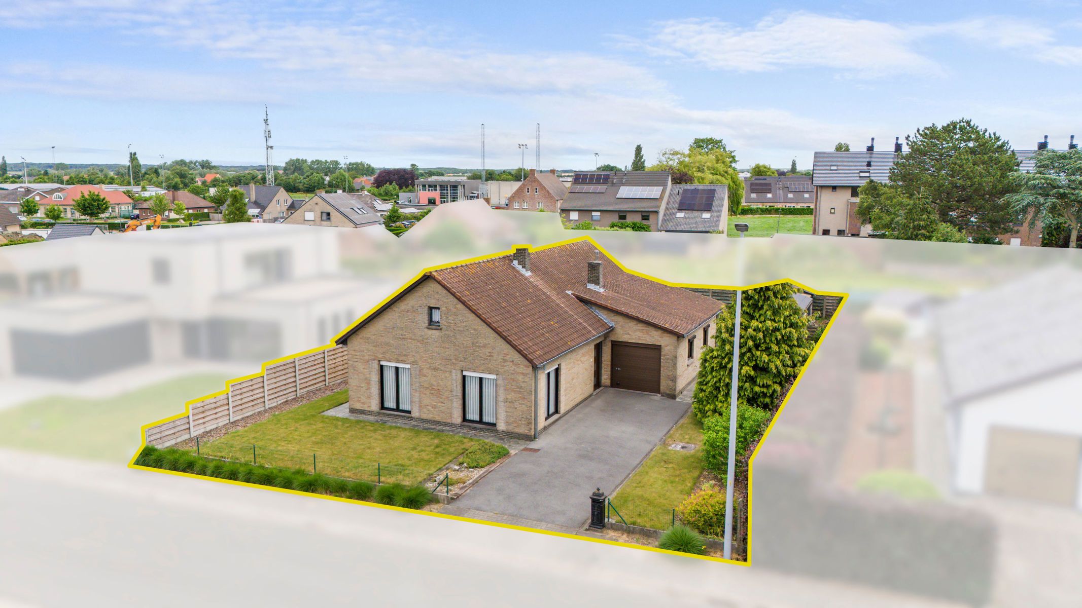 Hoofdfoto van de publicatie: Sfeervolle bungalow met tuin en garage op rustige topligging