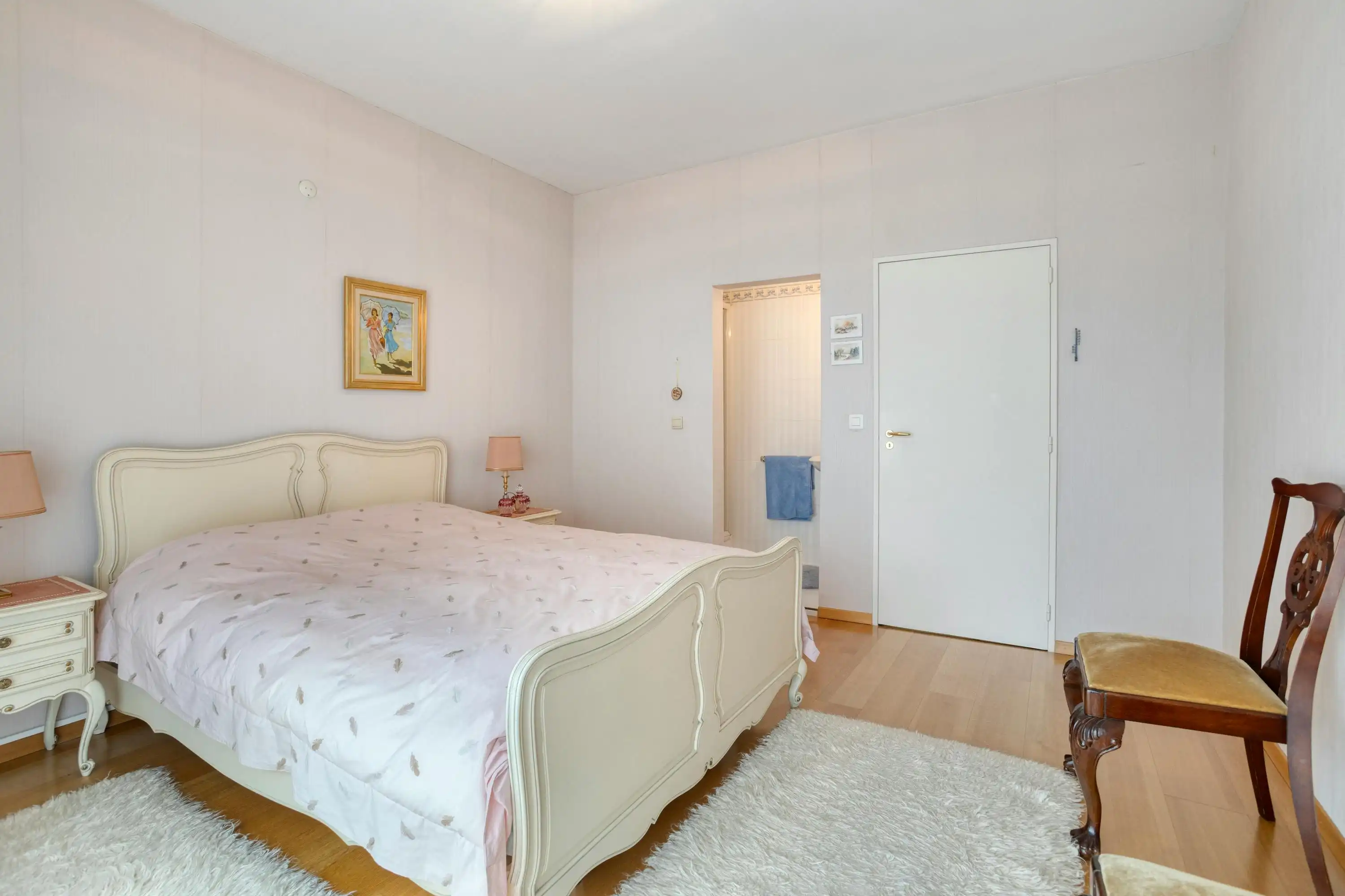 Zeer ruim en uniek appartement (214m²) te koop Linkeroever foto 11