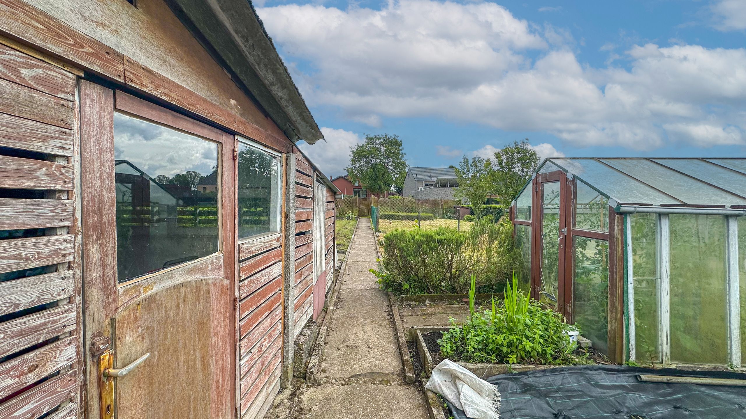 Ruime woning met 5slpk + groot perceel in bosrijke omgeving! foto 49