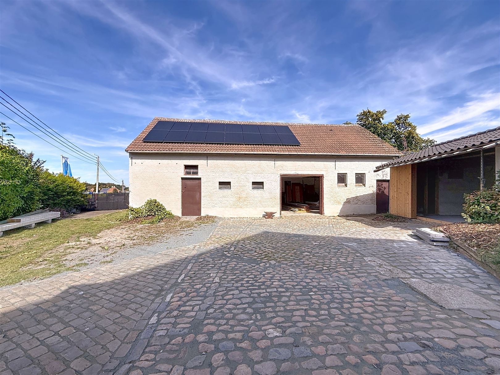 Energiezuinige, volledig gerenoveerde hoeve met bijgebouwen, 7a 83ca foto 7