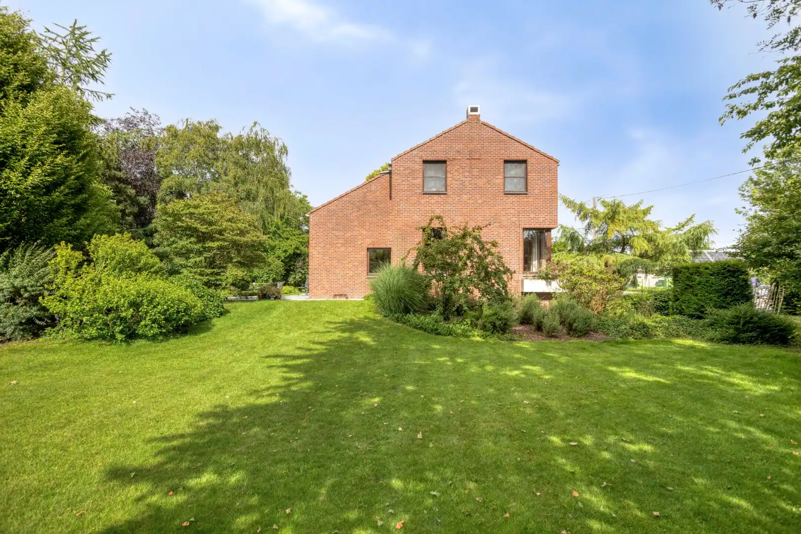 Instapklare villa met prachtige tuin op wandelafstand van het stadscentrum van Tongeren foto 29
