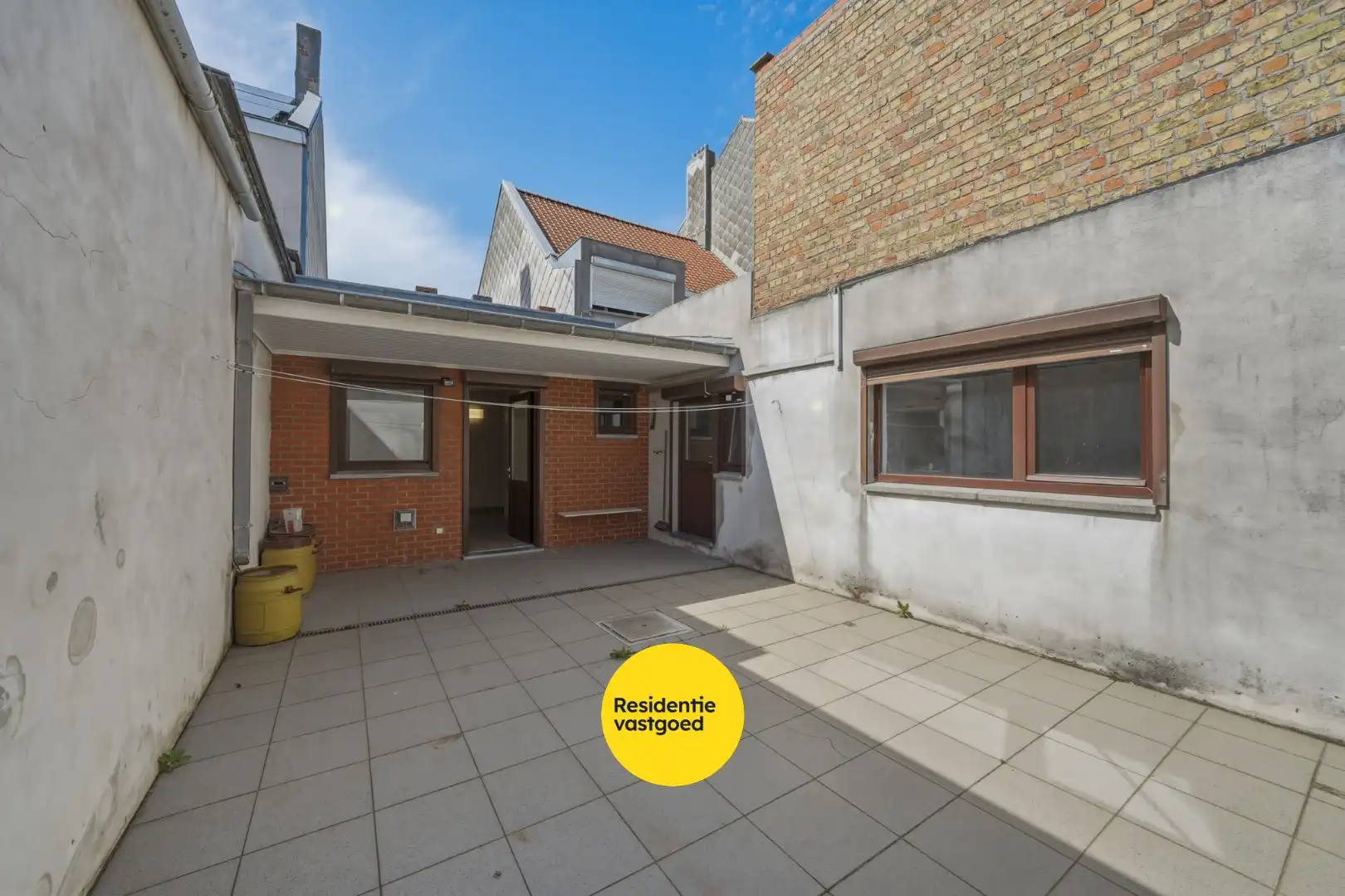 Ruime handelswoning met potentieel te Bredene foto 13