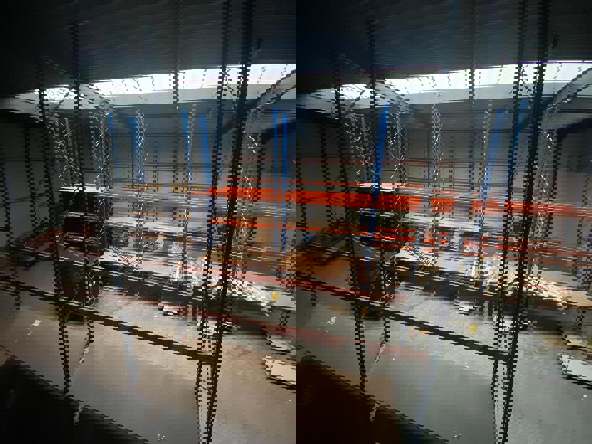 Zo goed als nieuw bedrijfsgebouw te huur in Sint-Niklaas foto 16