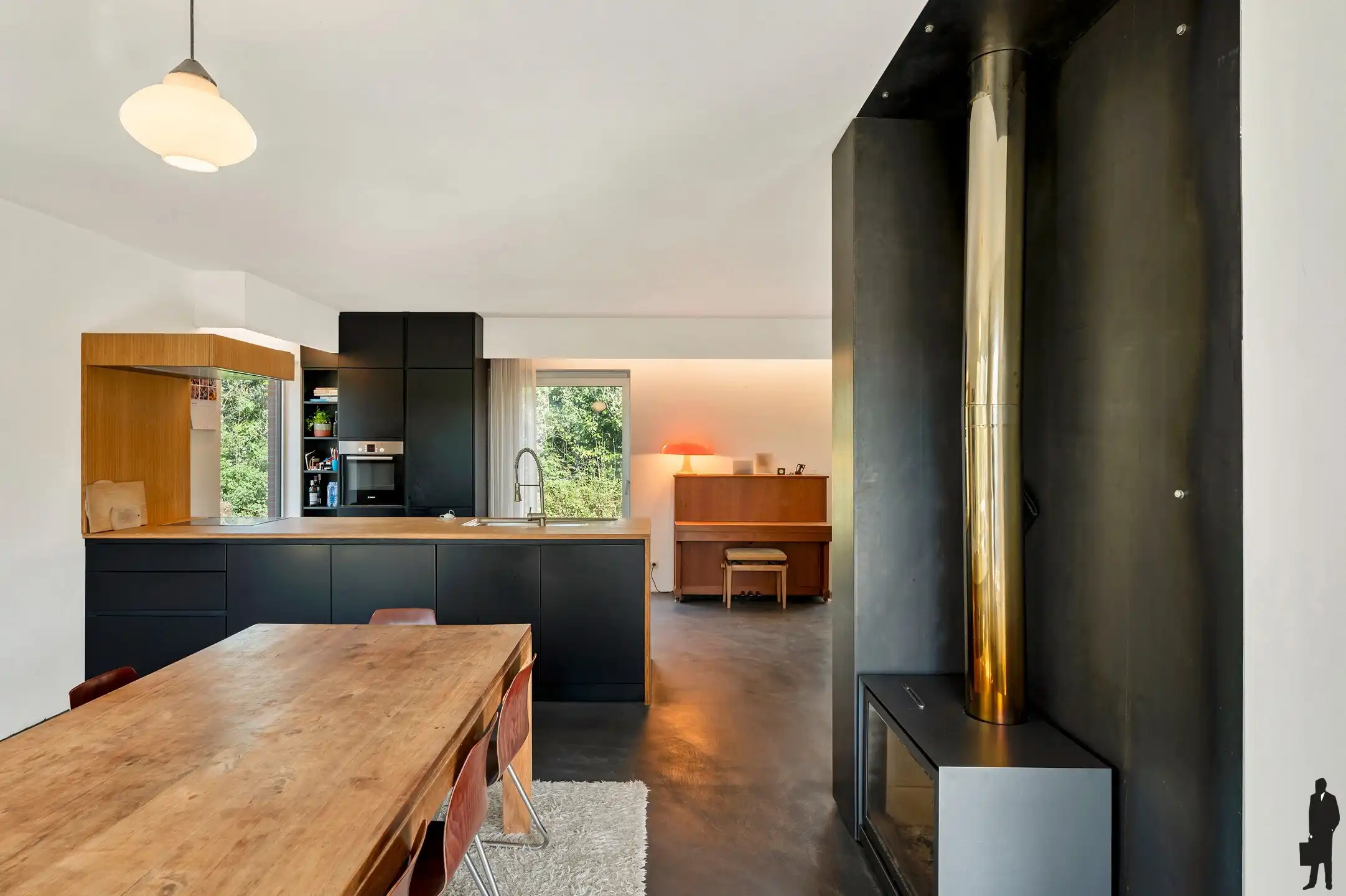 Ruime woning met zorgwoning foto 7