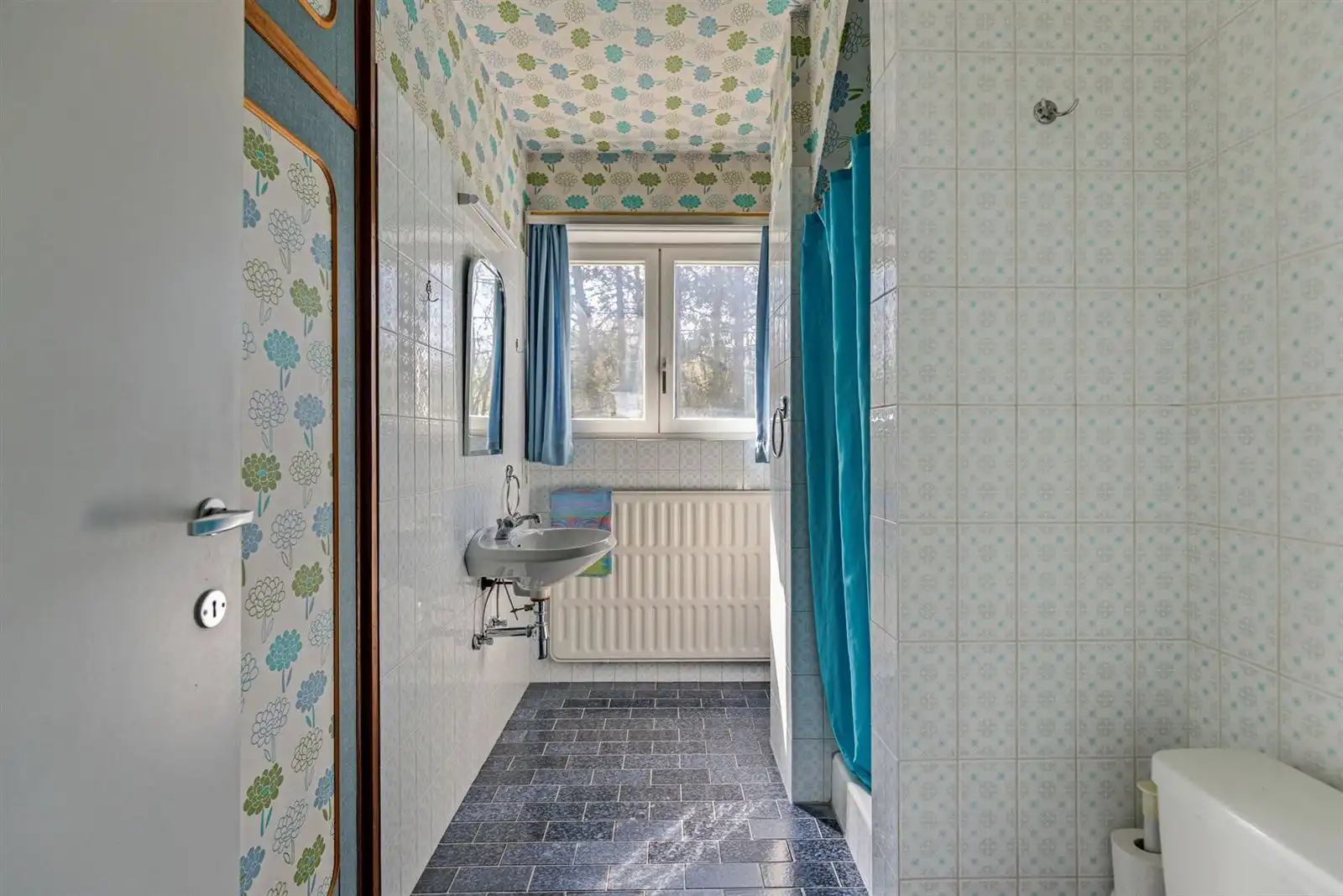 Charmante villa bij het bos van Strihoux foto 18