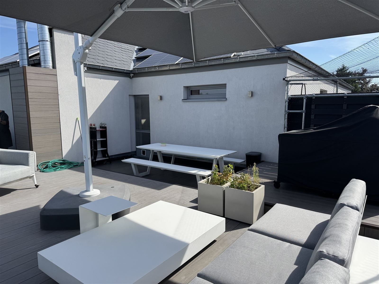 Handelspand met woonst foto 13