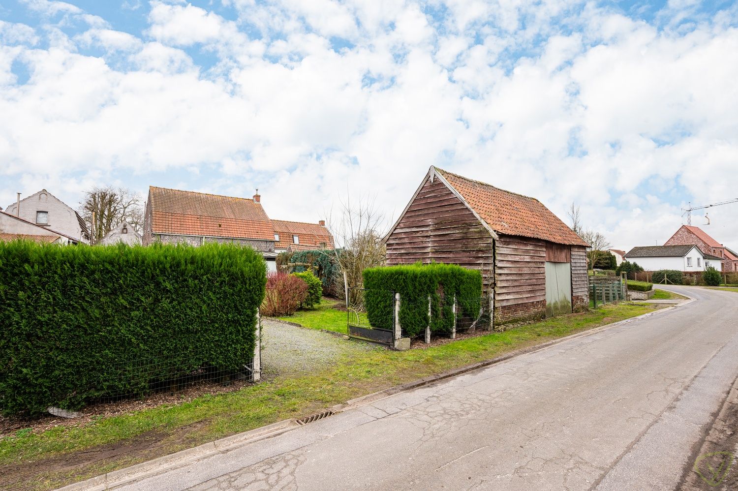 Te renoveren woning met veel potentieel te Bentille foto 23
