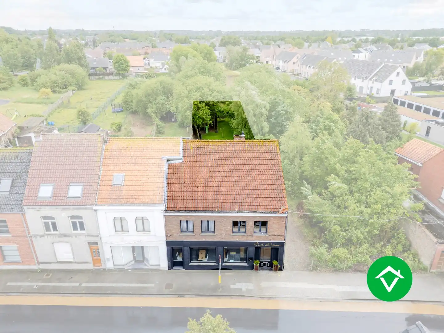 Handelswoning met goeddraaiende frituur te koop in centrum Eernegem foto 26