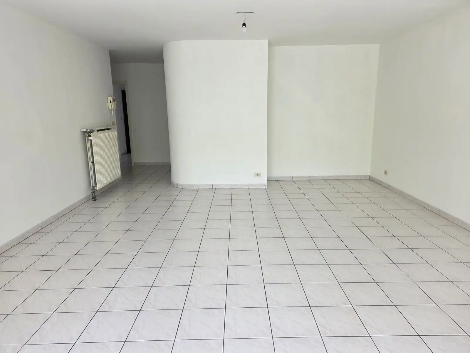 Instapklaar appartement met dubbele garage op de Veemarkt!!! foto 5