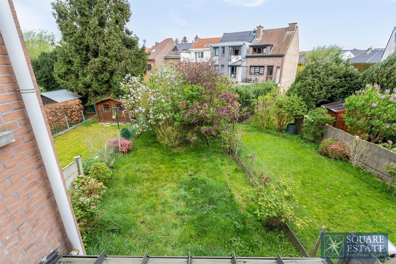 Huis met 4 slaapkamers, twee badkamers, garage en tuin  foto 12