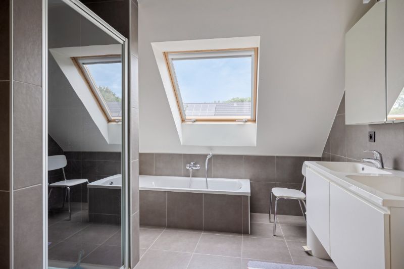 Instapklare halfopen woning met zuidgerichte tuin in Evergem! foto 8