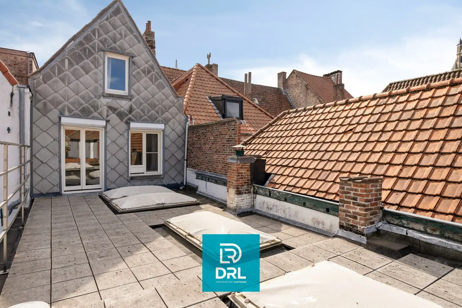 UITZONDERLIJKE EIGENDOM te CENTRUM BRUGGE foto 43