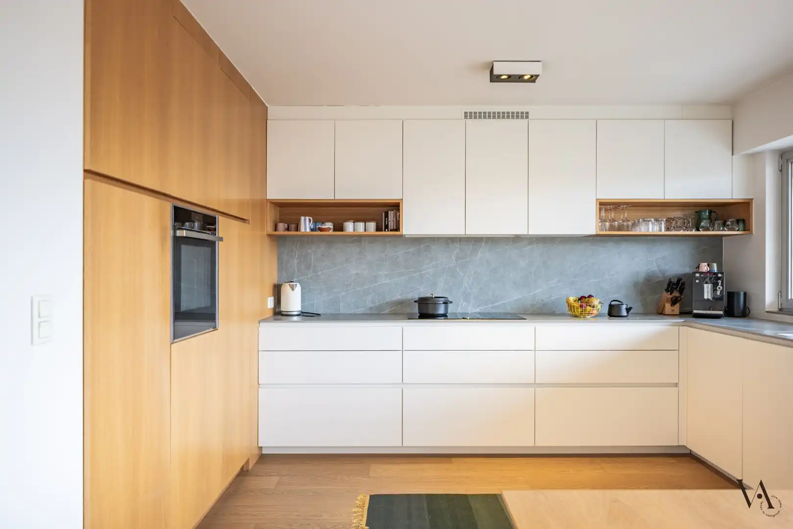 Ruim en lichtrijk duplexappartement met 4 slaapkamers en parking nabij Gasthuisberg foto 3