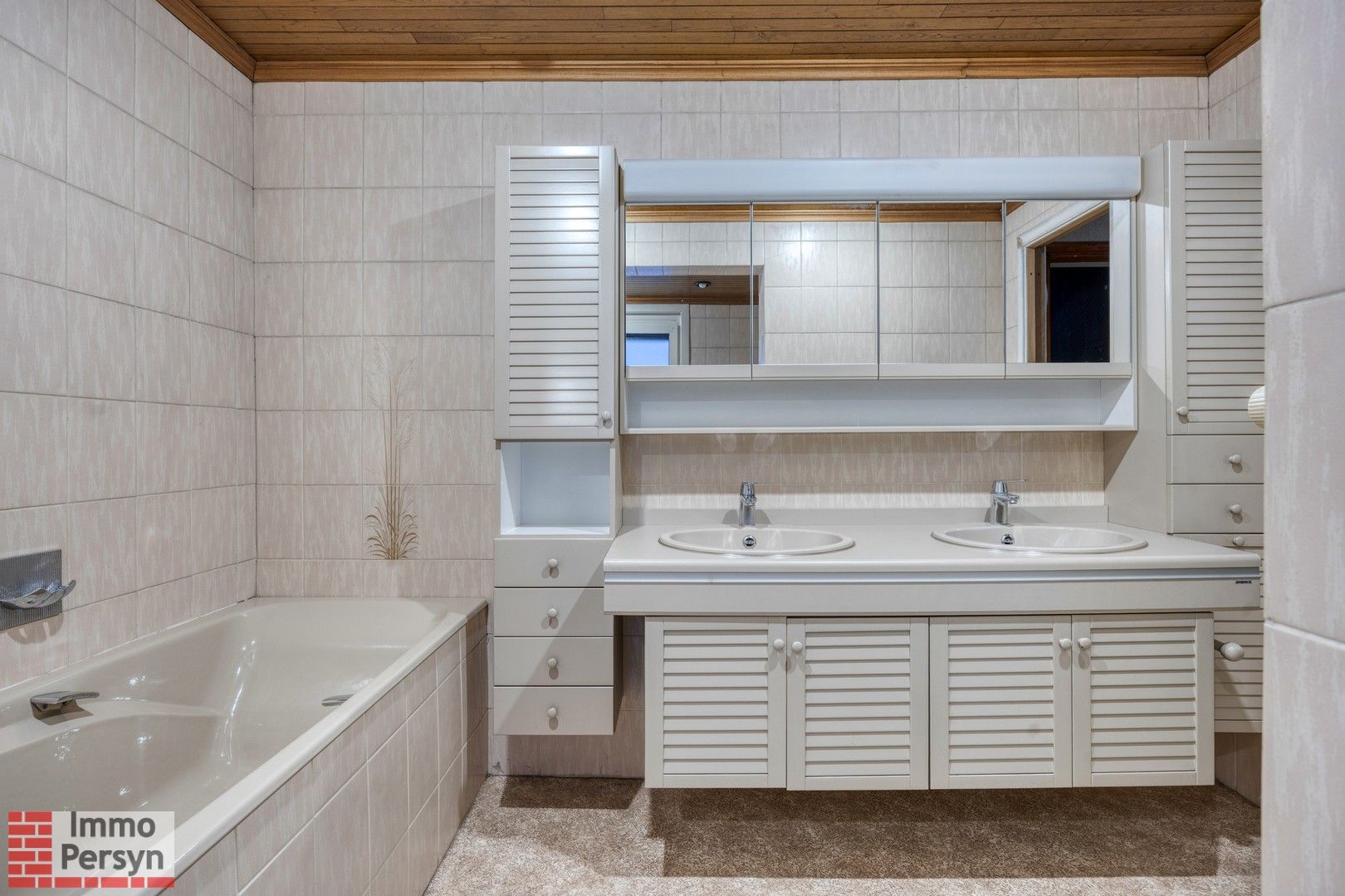 Droomlocatie aan de Basiliek: Woon- en Handelspand met Ongekend Potentieel! foto 12