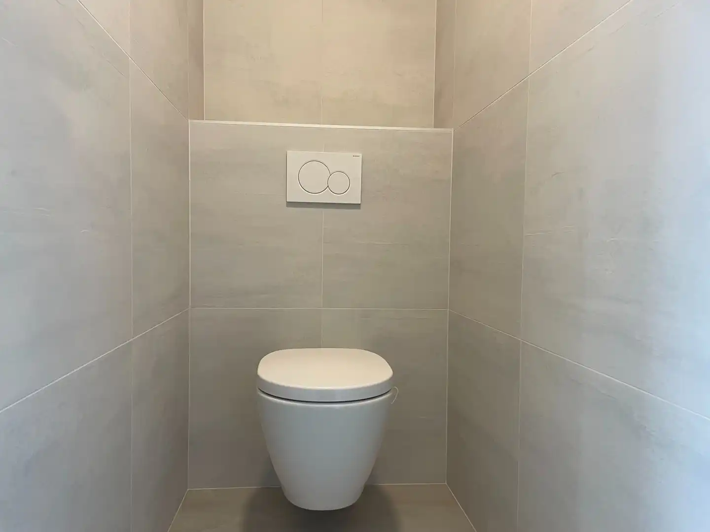 Moderne woning met 4 slaapkamers en garage in rustige buurt in Zwankendamme foto 17