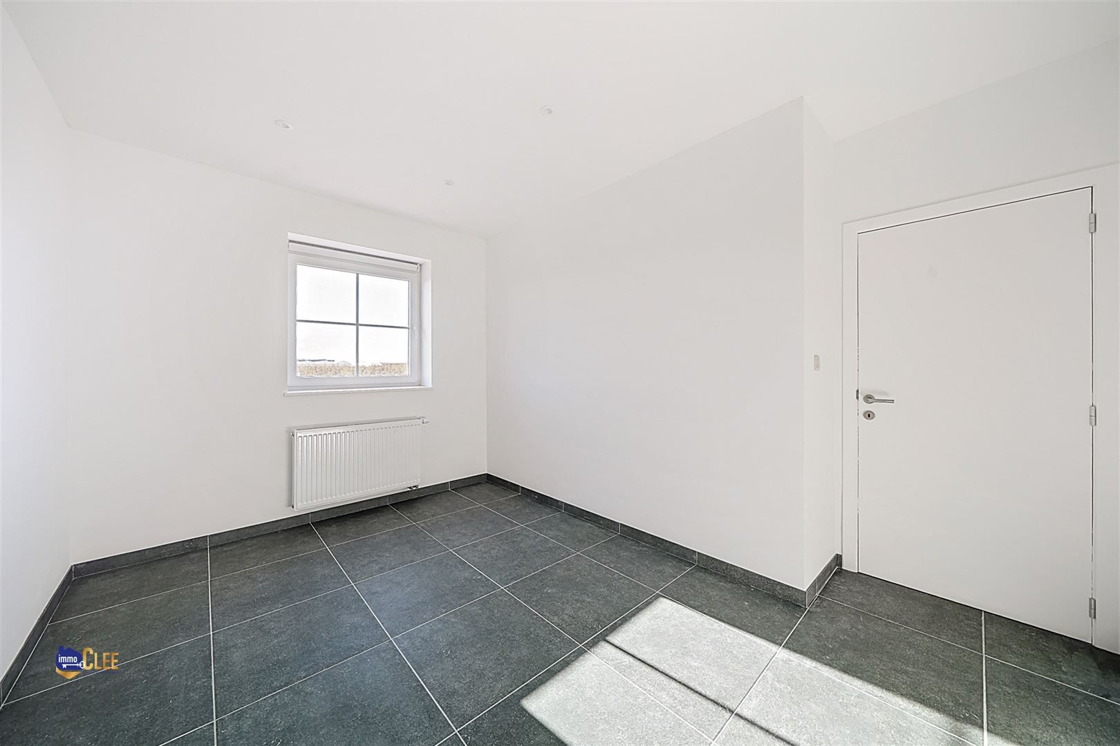 Volledig gerenoveerde gezinswoning foto 14