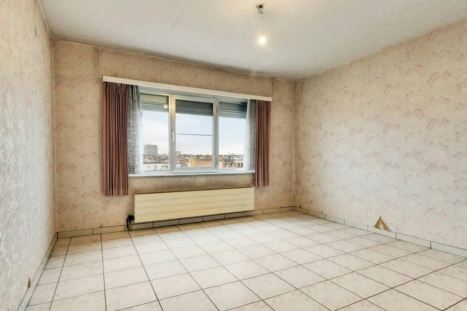 Appartement te koop in Hoboken met 2 slaapkamers, terras en autostaanplaats. foto 13