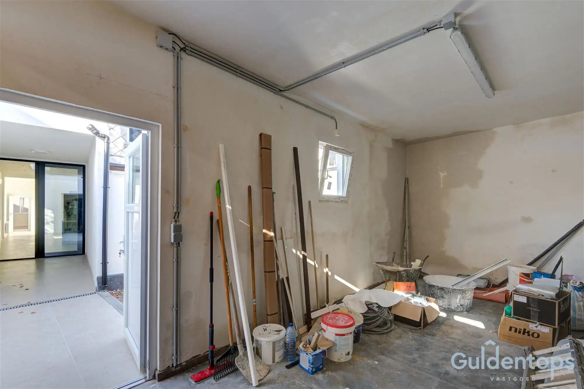 Instapklare vernieuwde woning  foto 24