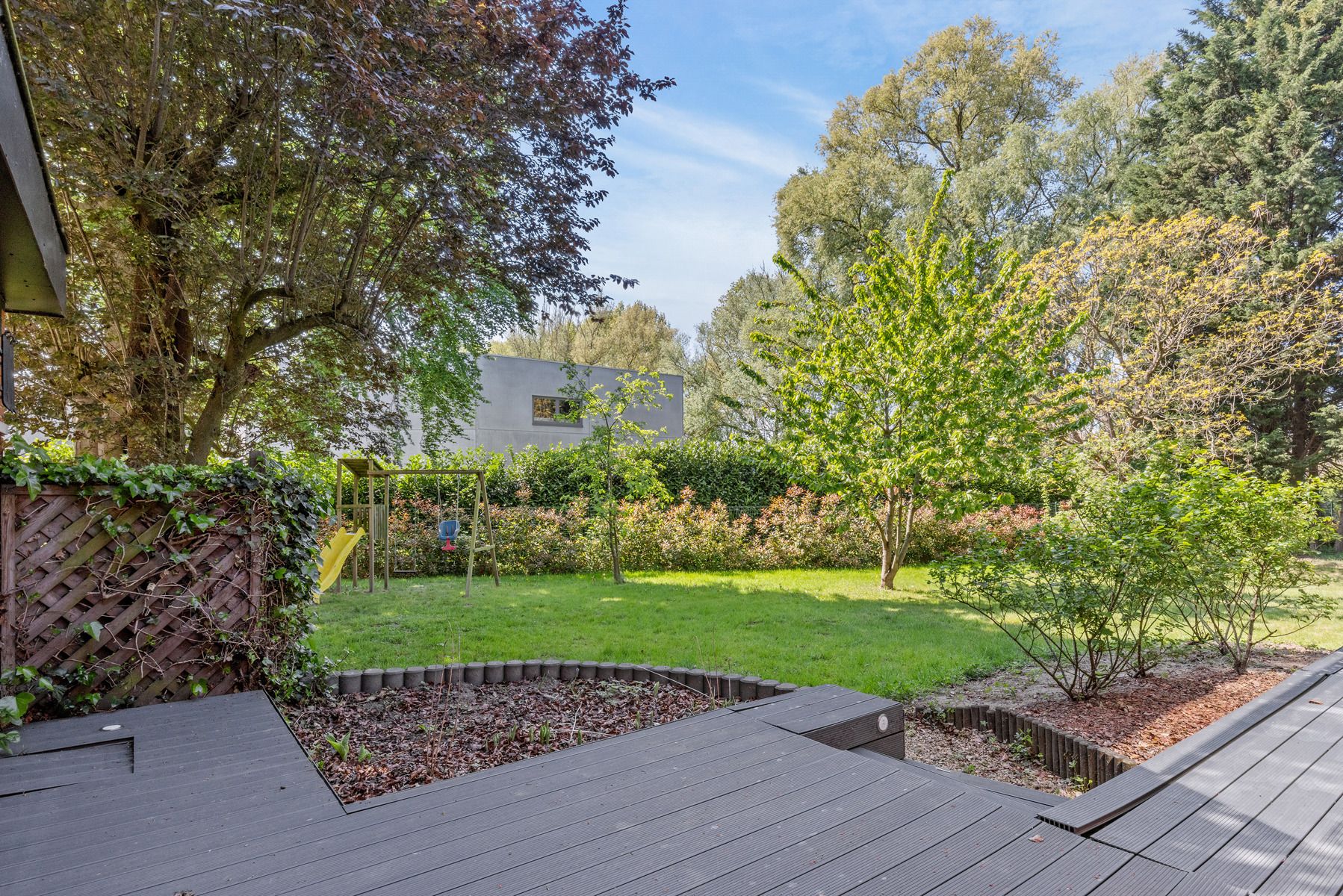Zeer ruime, ideaal gelegen woning met praktijkruimte. foto 15
