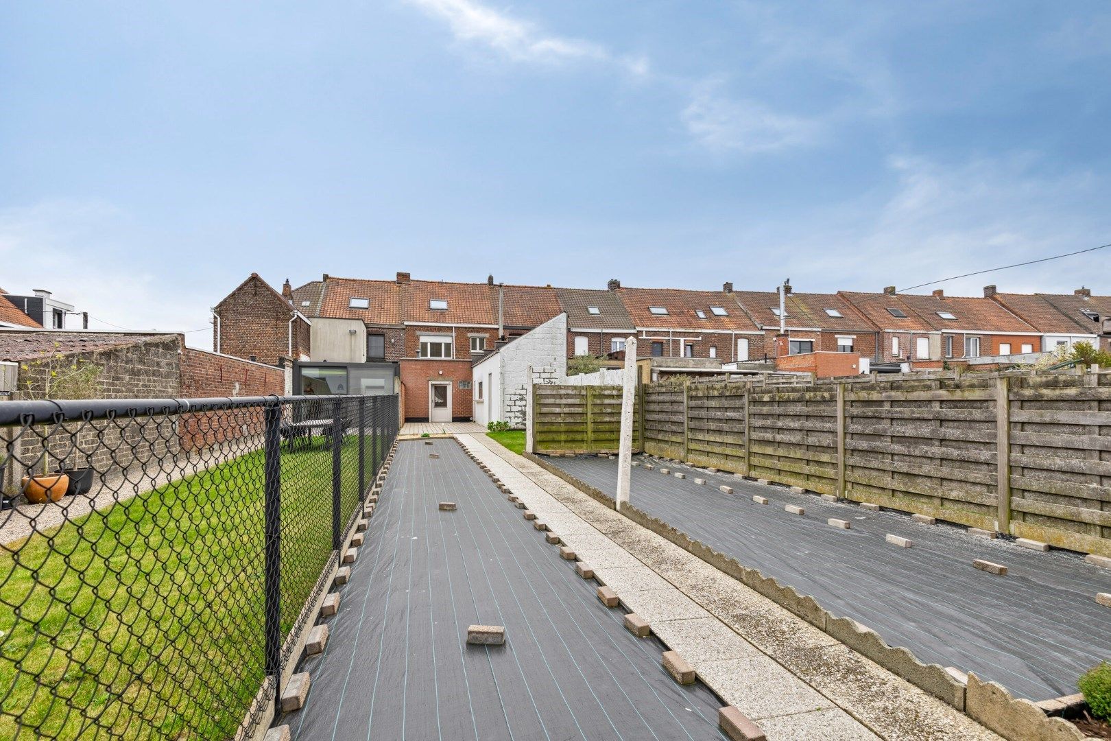 Kraaknette, ruime woning met dubbele garage! foto 20