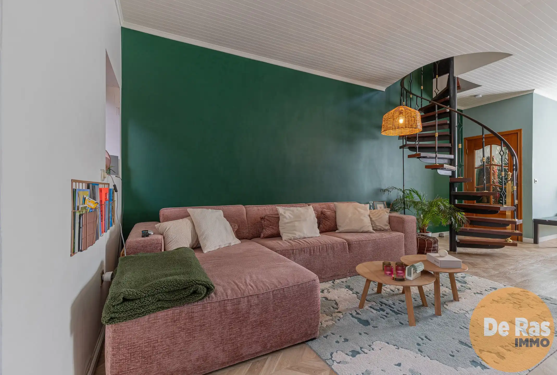 WETTEREN - Instapklare woning met twee slpks en terras foto 4