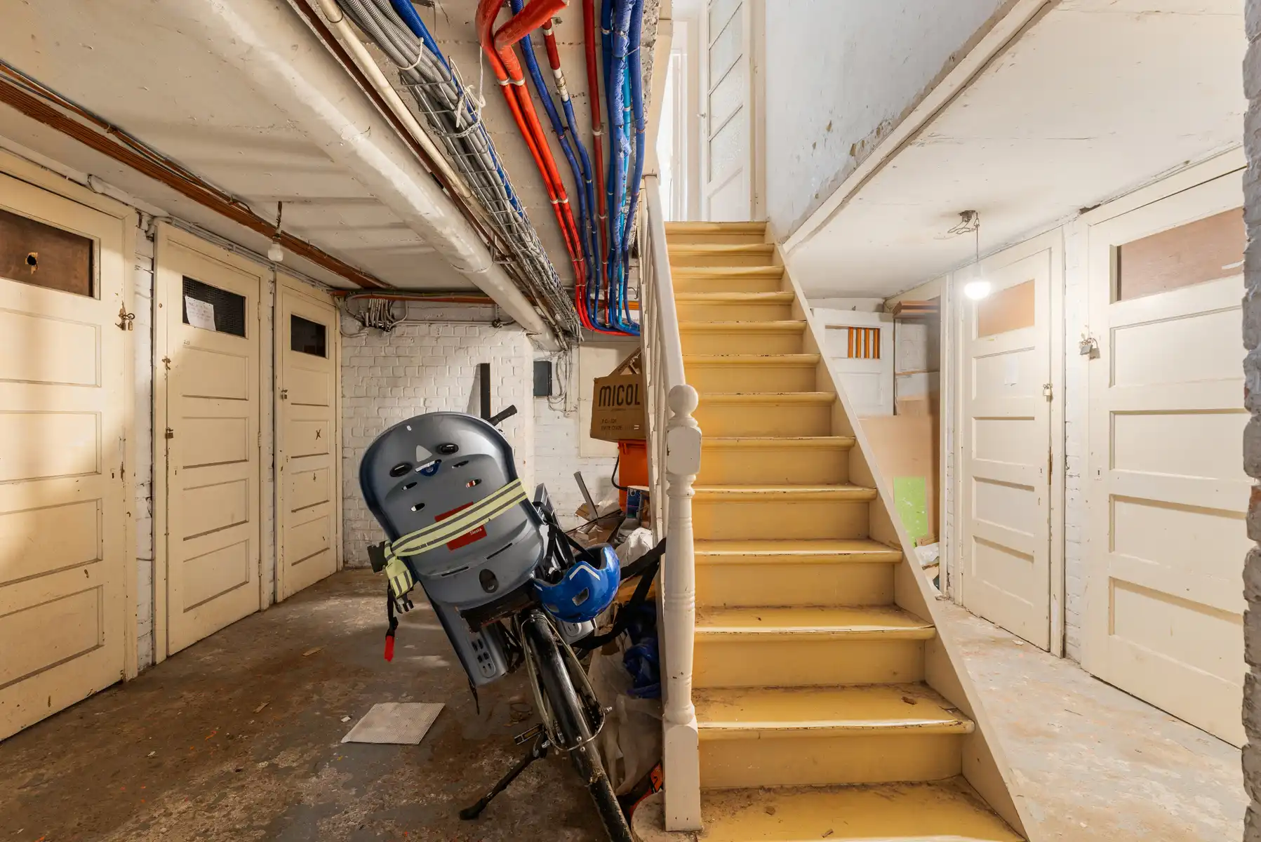 Appartement in kleinschalig gebouw nabij Basiliek foto 16