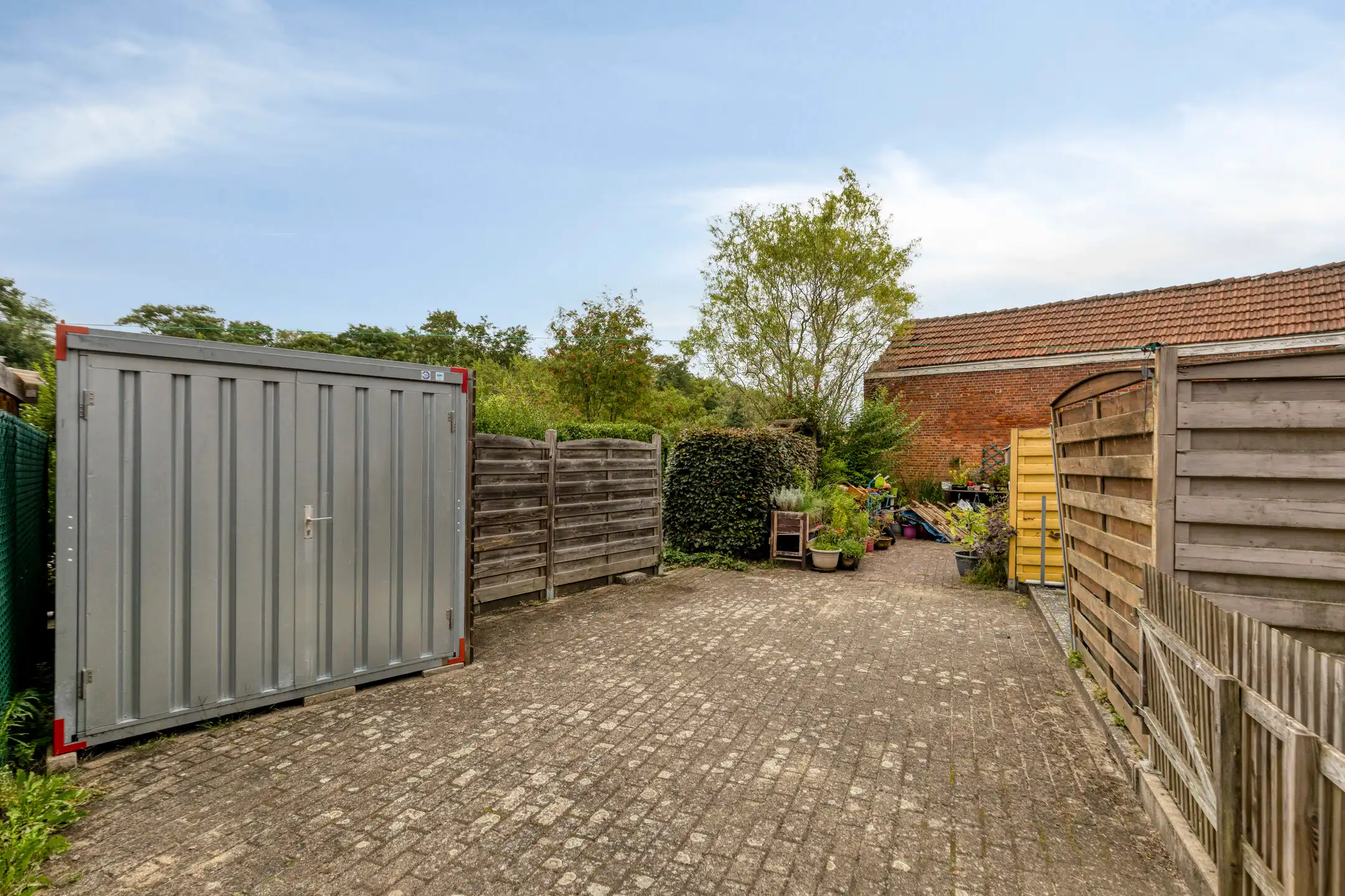 Gezellige woning met tuin foto 16