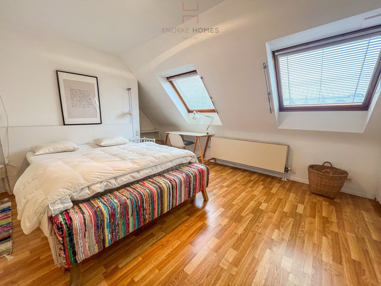 Ruime en gezellig gemeubelde vakantie-duplex met 2 mooie terrassen op de Van Bunnenlaan foto 10