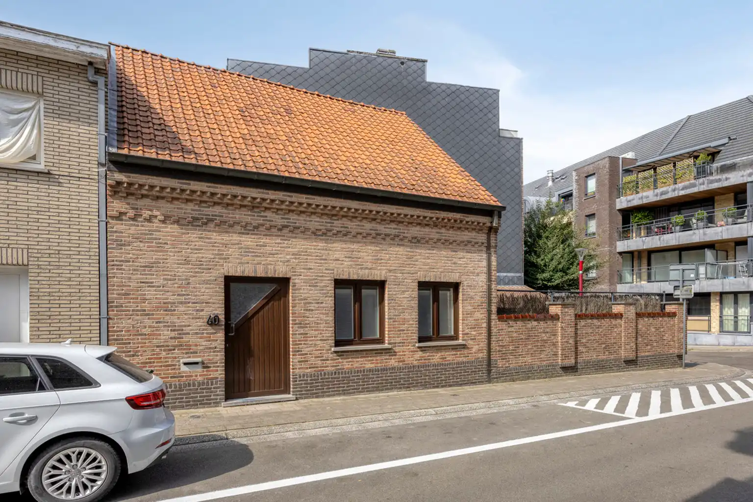instapklare driegevelwoning voor, ideaal gelegen in Asse foto 2