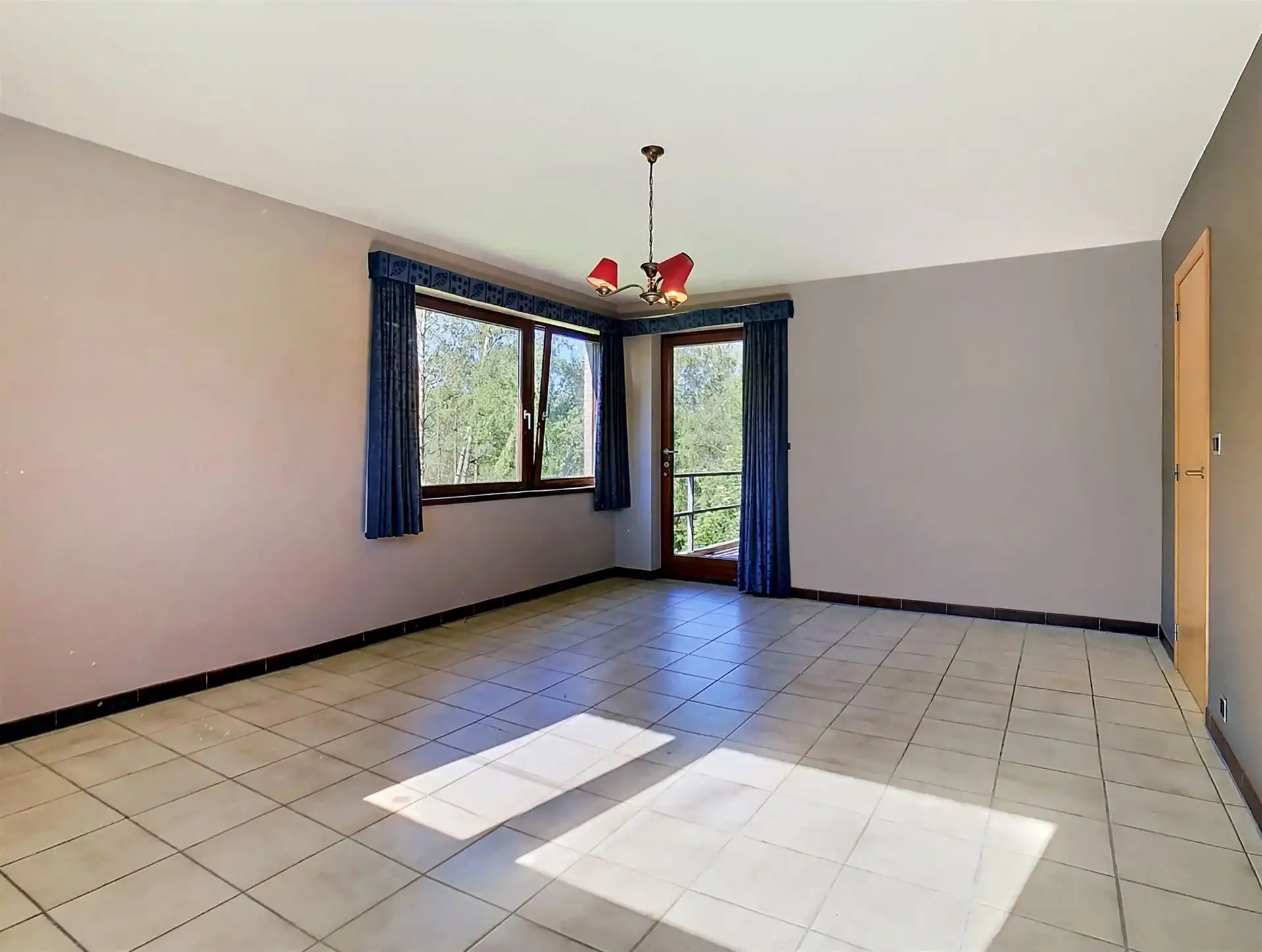 Villa met 3 slpk., bureau en groot perceel foto 15