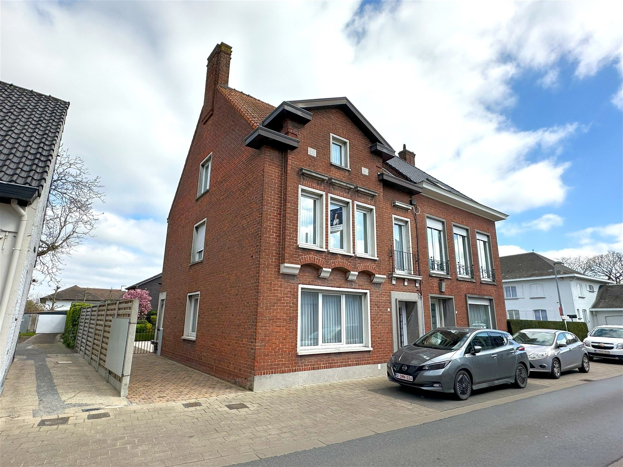 Huis foto {{pictureIndex}}
