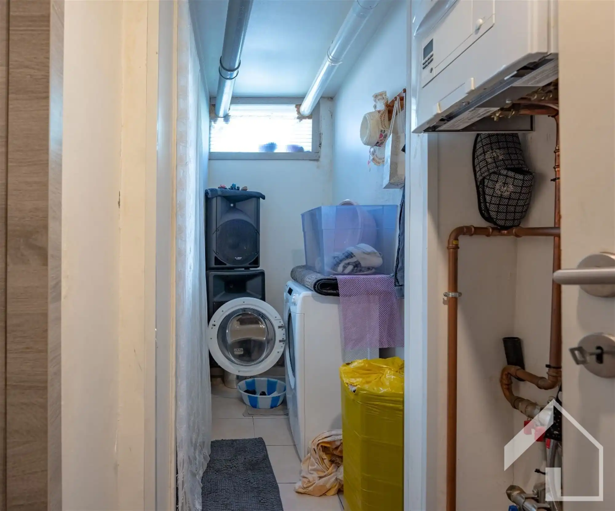 Ruime woning (190 m²) met tuin en veel potentieel foto 19