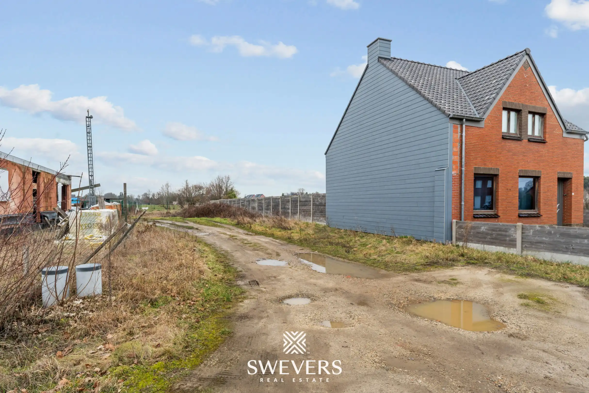 Ruime bouwgrond met landelijk zicht foto 3