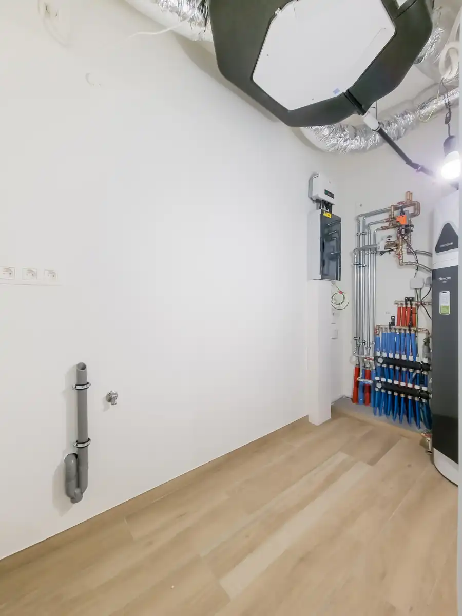 Rustig en comfortabel 2slpk appt. met mooi terras  foto 11