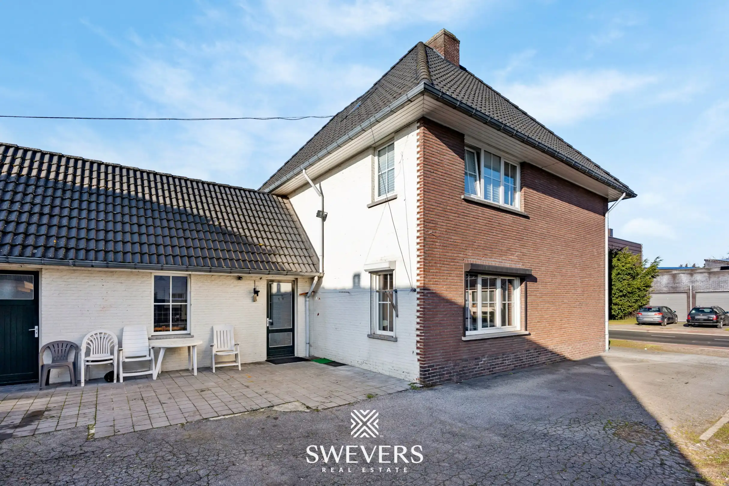 Te renoveren open bebouwing met ruime volumes en zuidgericht perceel in Heusden   foto 32