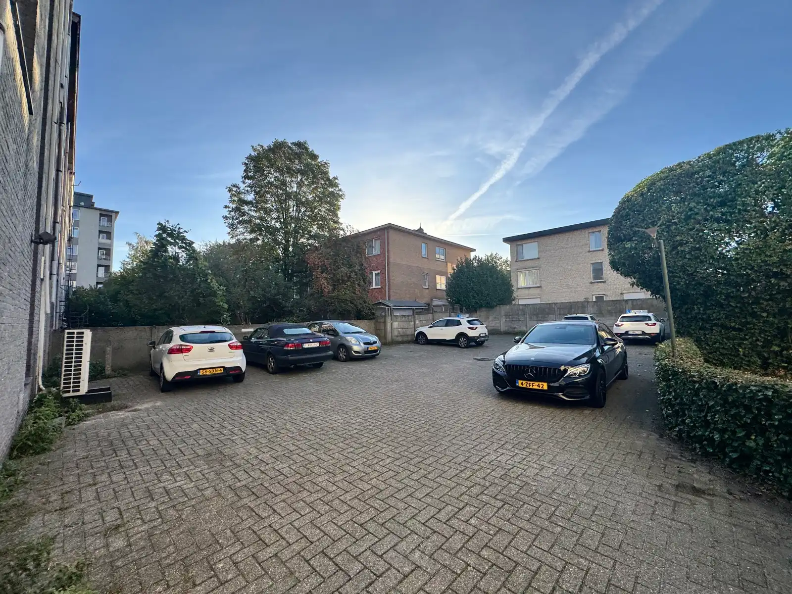 KANTOOR MET PARKING TE HUUR OP DE BISCHOPPENHOFLAAN foto 14