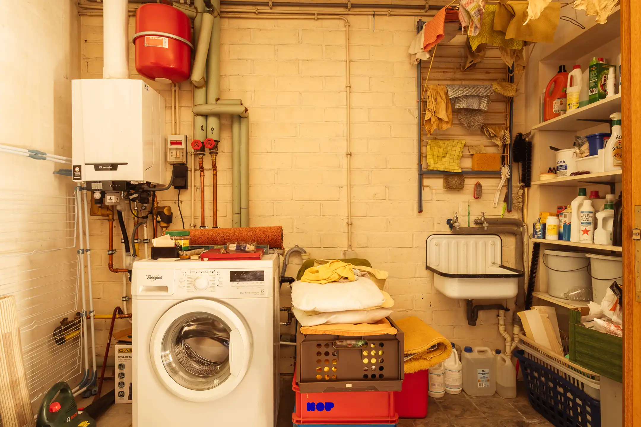 Bel-etage met ruimte op elke verdieping in Emblem (Ranst) foto 22