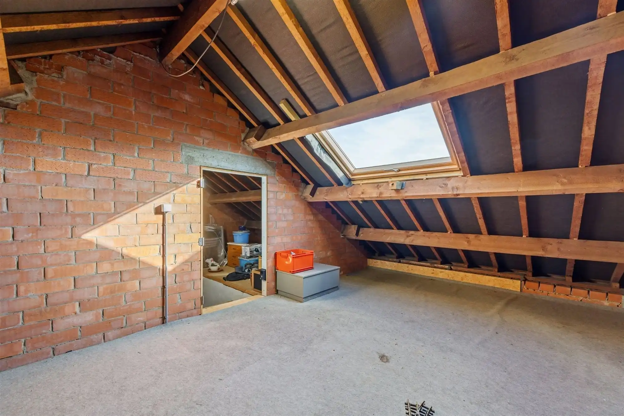 HEEL GOED ONDERHOUDEN WONING MET 3 SLAAPKAMERS UITERST RUSTIG GELEGEN OP EEN PERCEEL VAN 14A TE HEPPEN foto 25