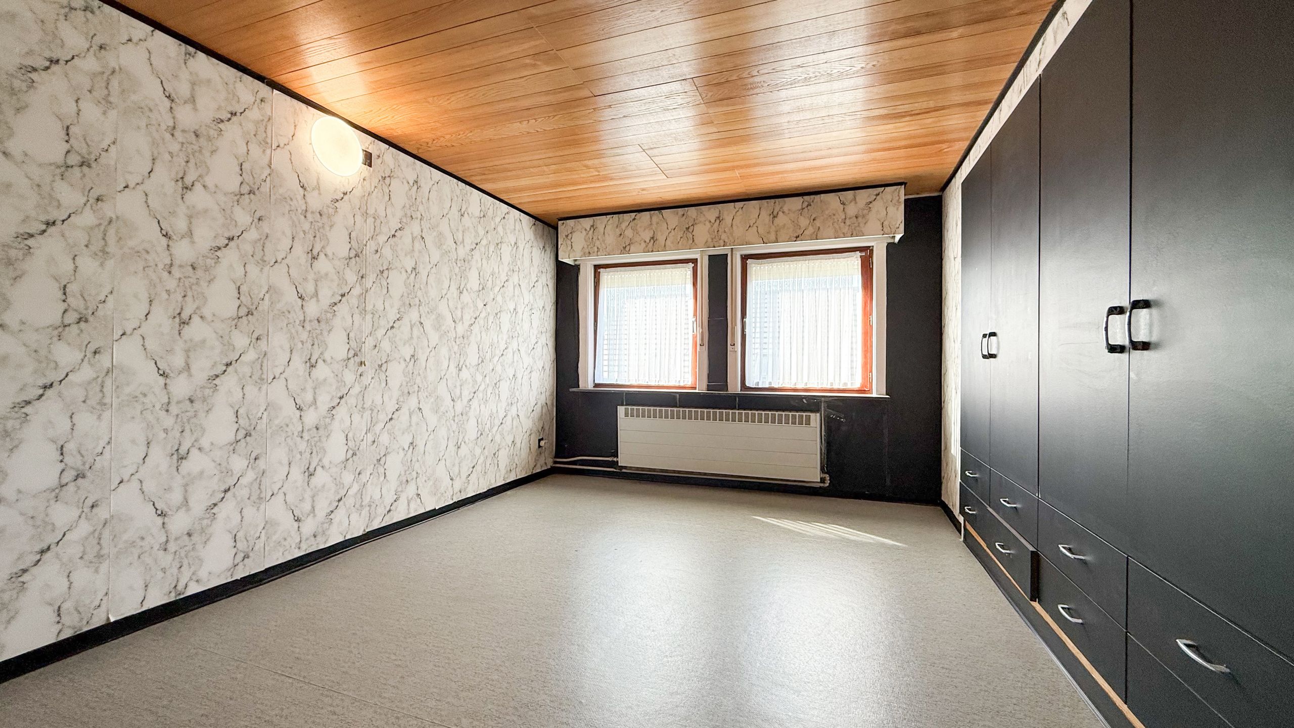 Vrijstaande woning met hangar en groot stuk grond-13.000m²! foto 20