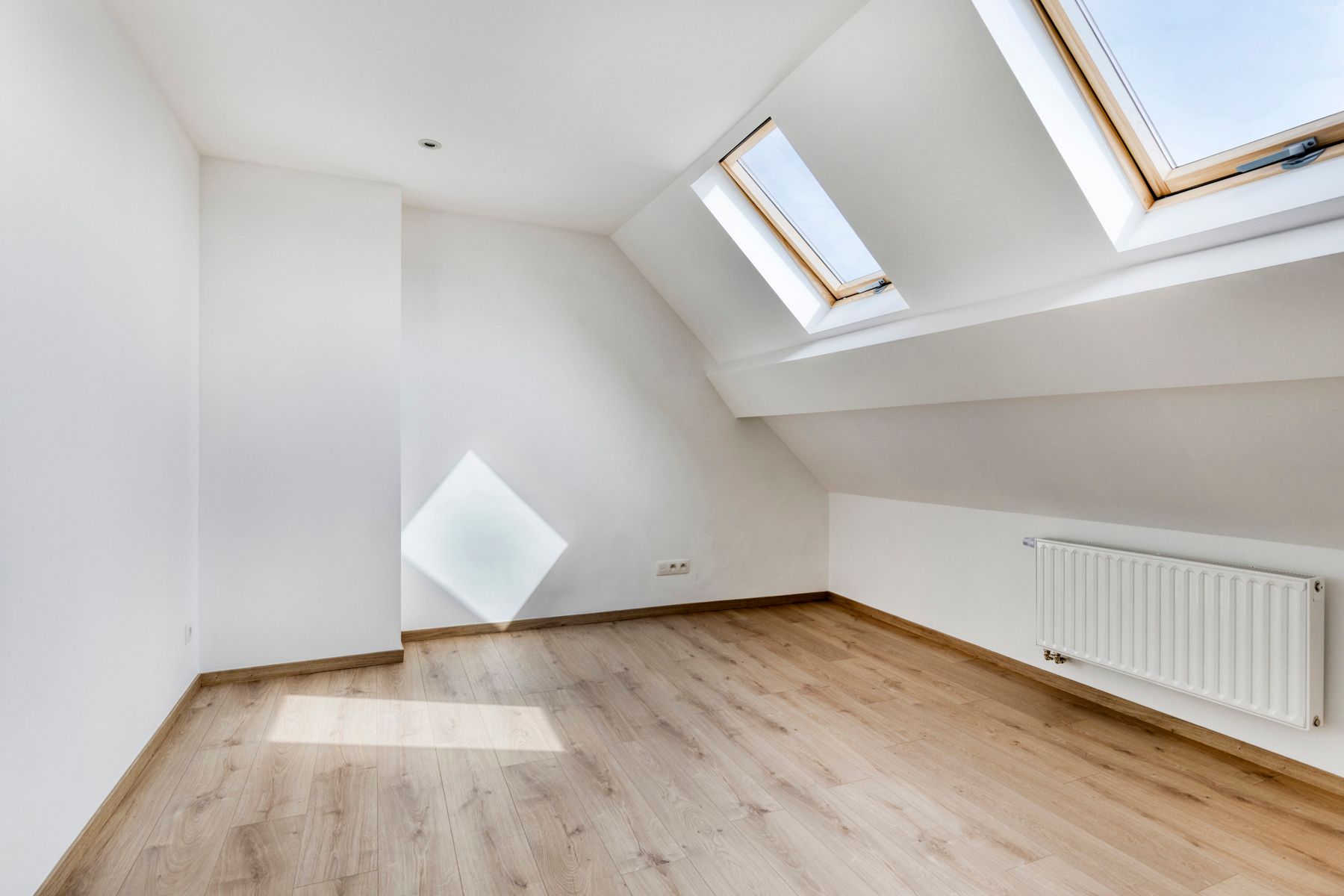 OPPORTUNITEIT!! VOLLEDIG GERENOVEERDE WONING IN CENTRUM ASSE foto 17